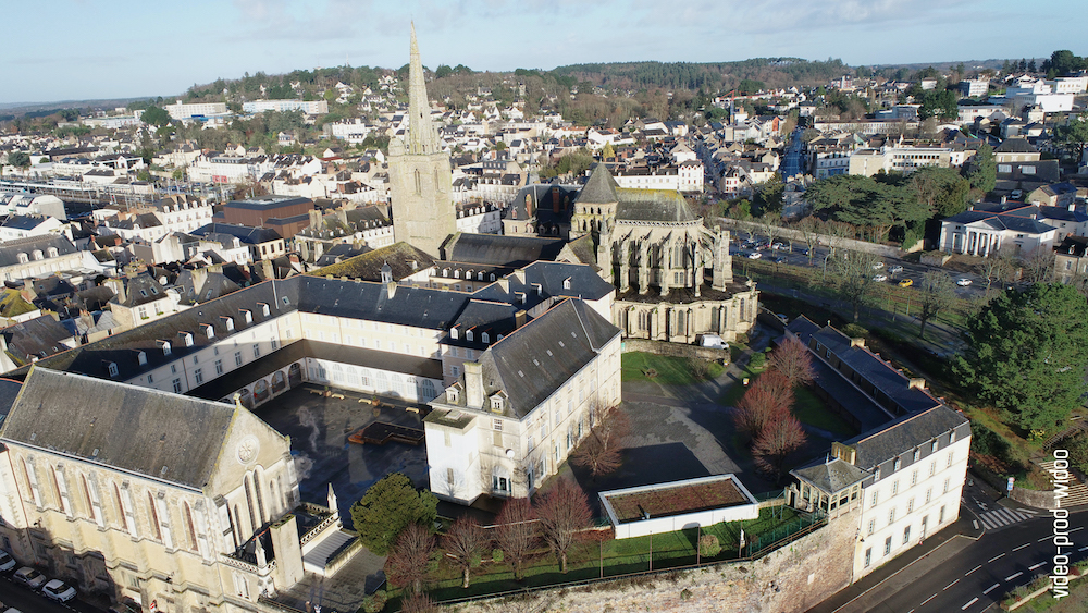 Lycée Saint-Sauveur